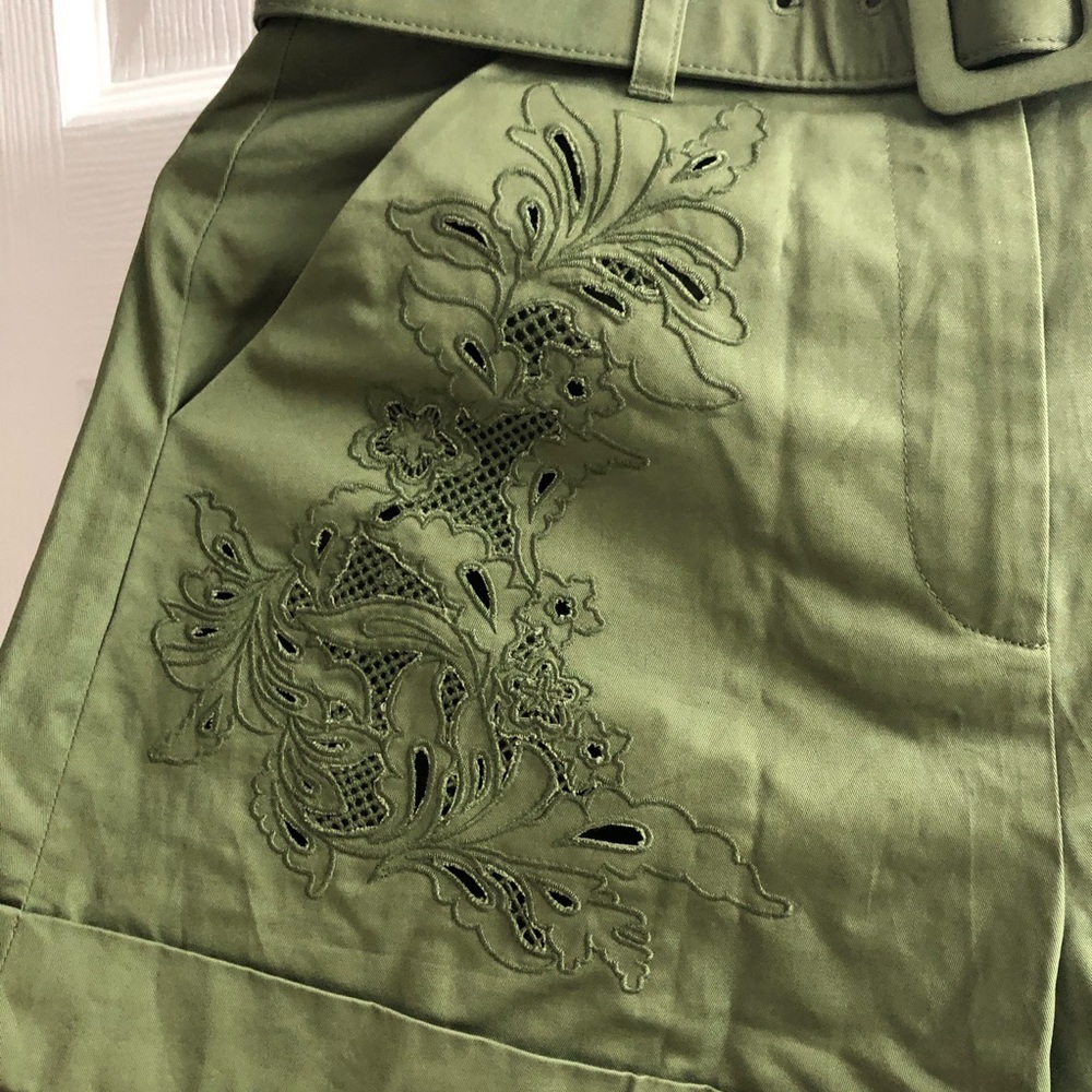 Brand new Self-Portrait shorts - Picture 5 of 8